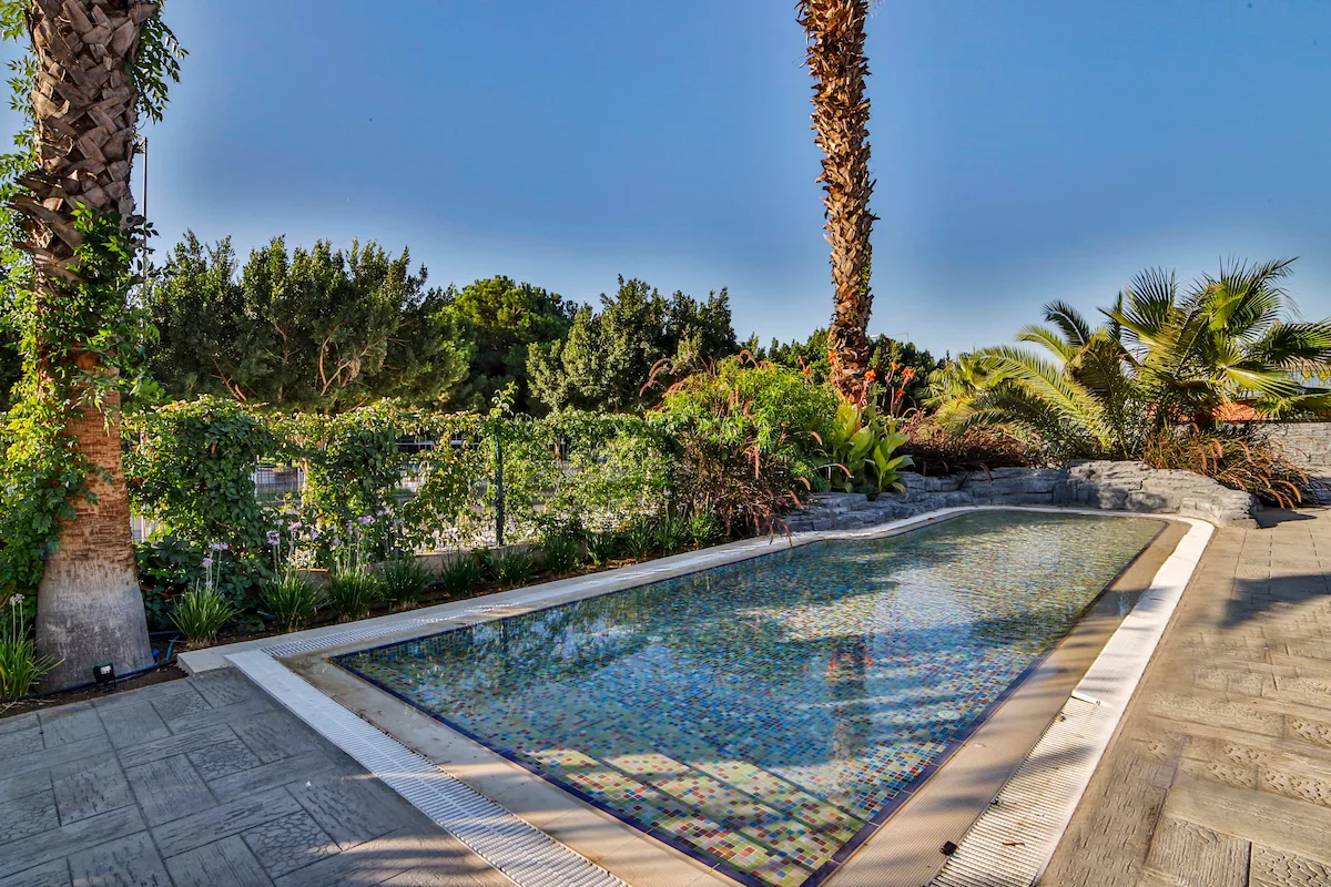 Nashira City Resort 13