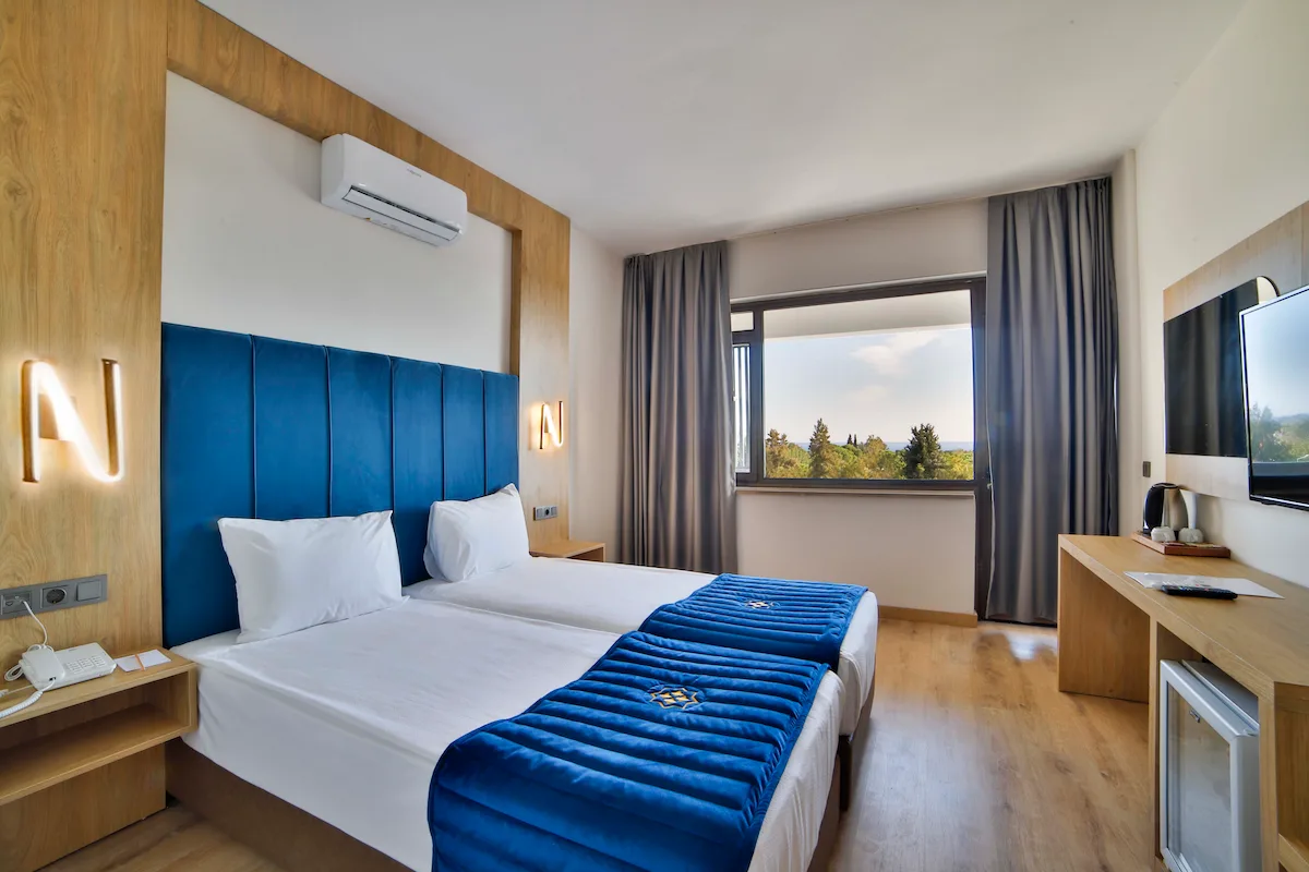 Nashira City Resort 9